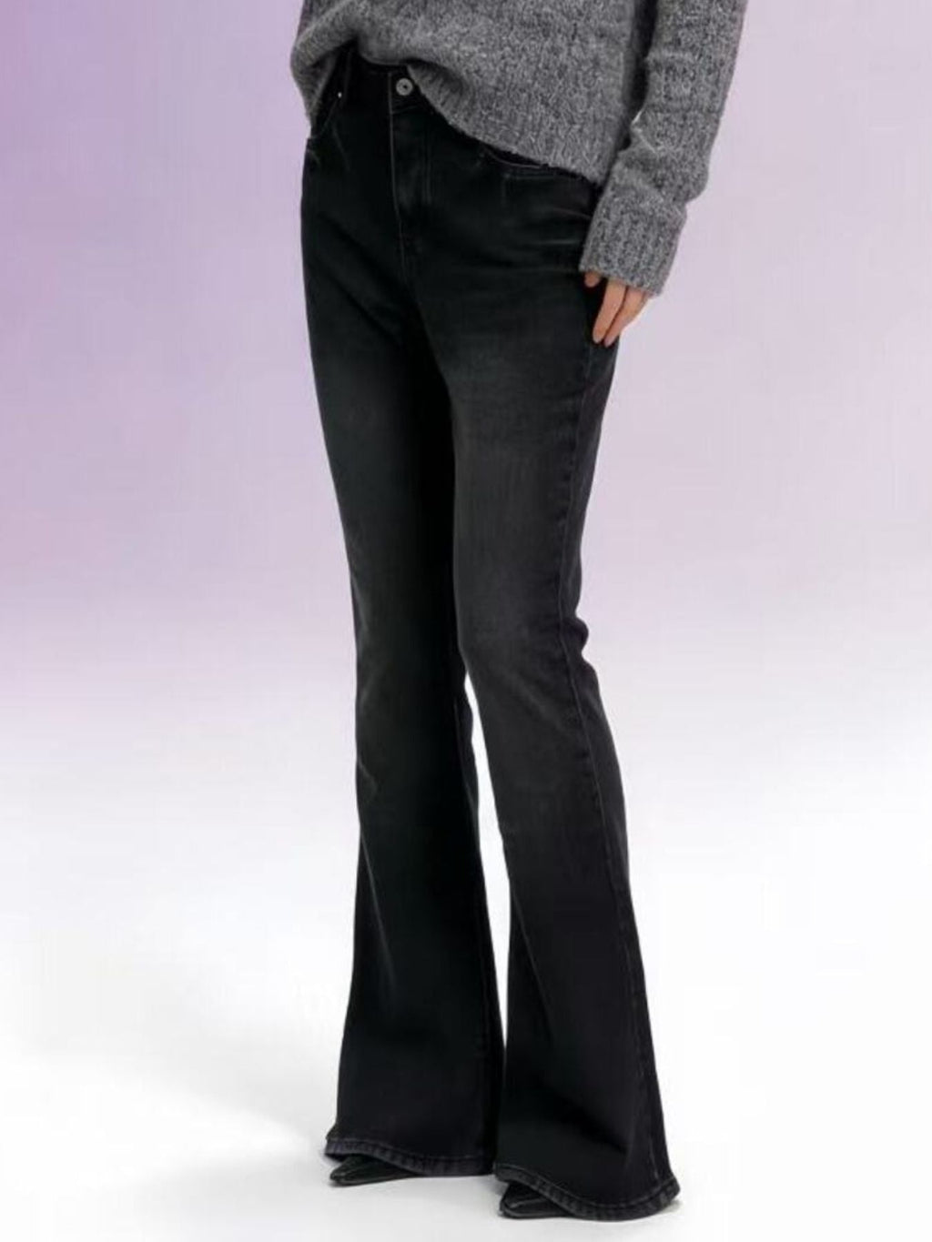 Full Size Vintage Wash High-Waisted Flare Jeans Plus Size - Lara Moda