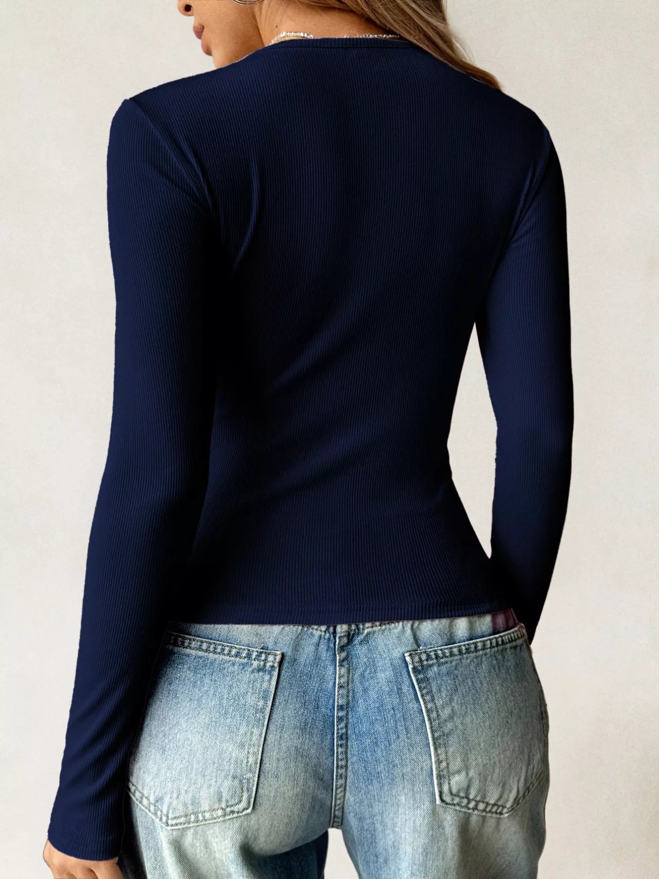 Ribbed Knit Long Sleeve Fitted T-Shirt - Lara Moda