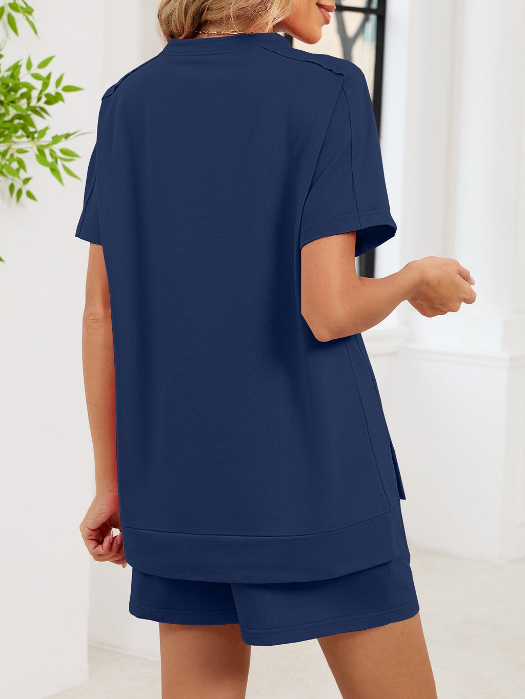 Round Neck Short Sleeve T-Shirt and Shorts Set - Lara Moda