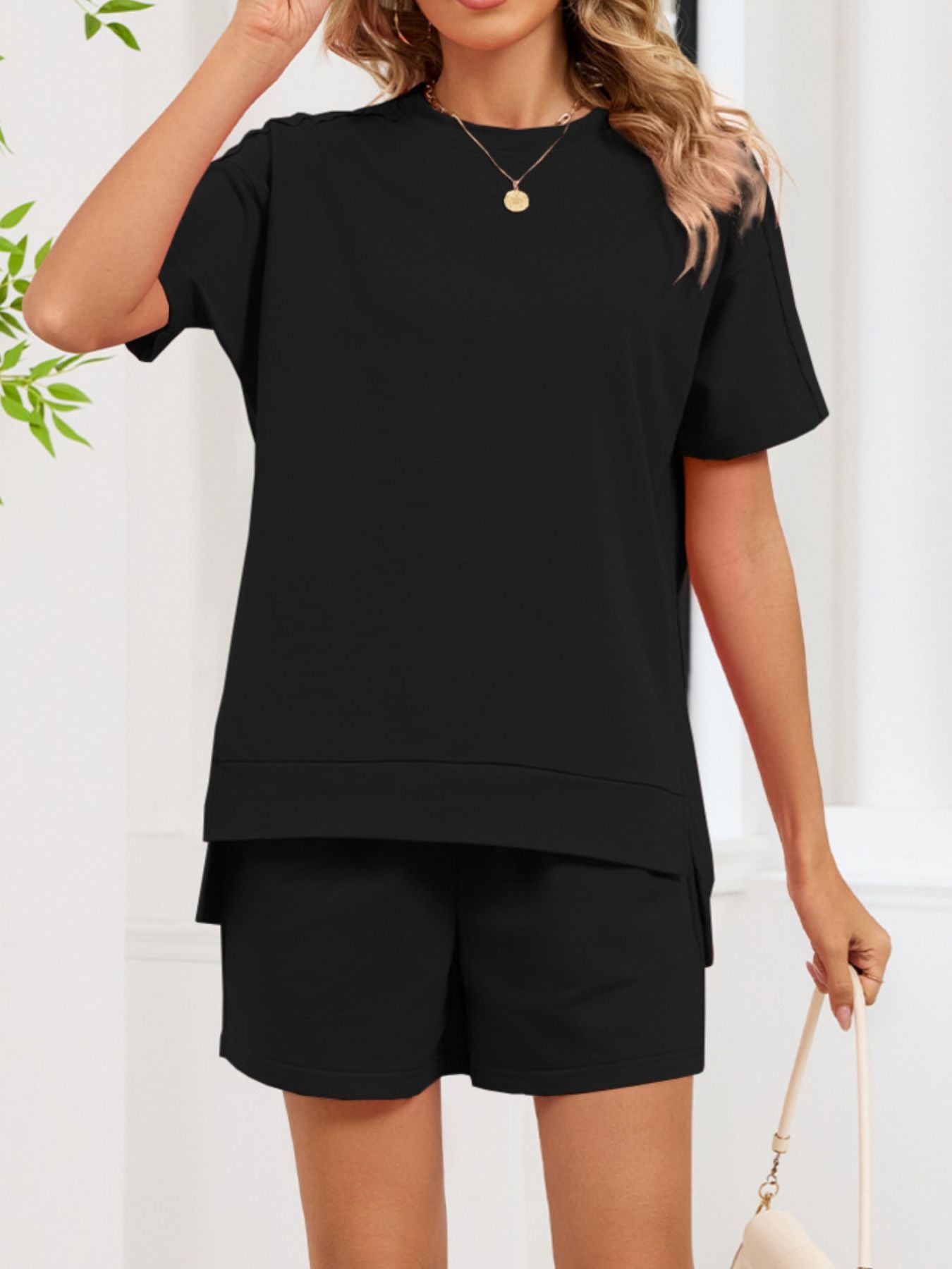 Round Neck Short Sleeve T-Shirt and Shorts Set - Lara Moda