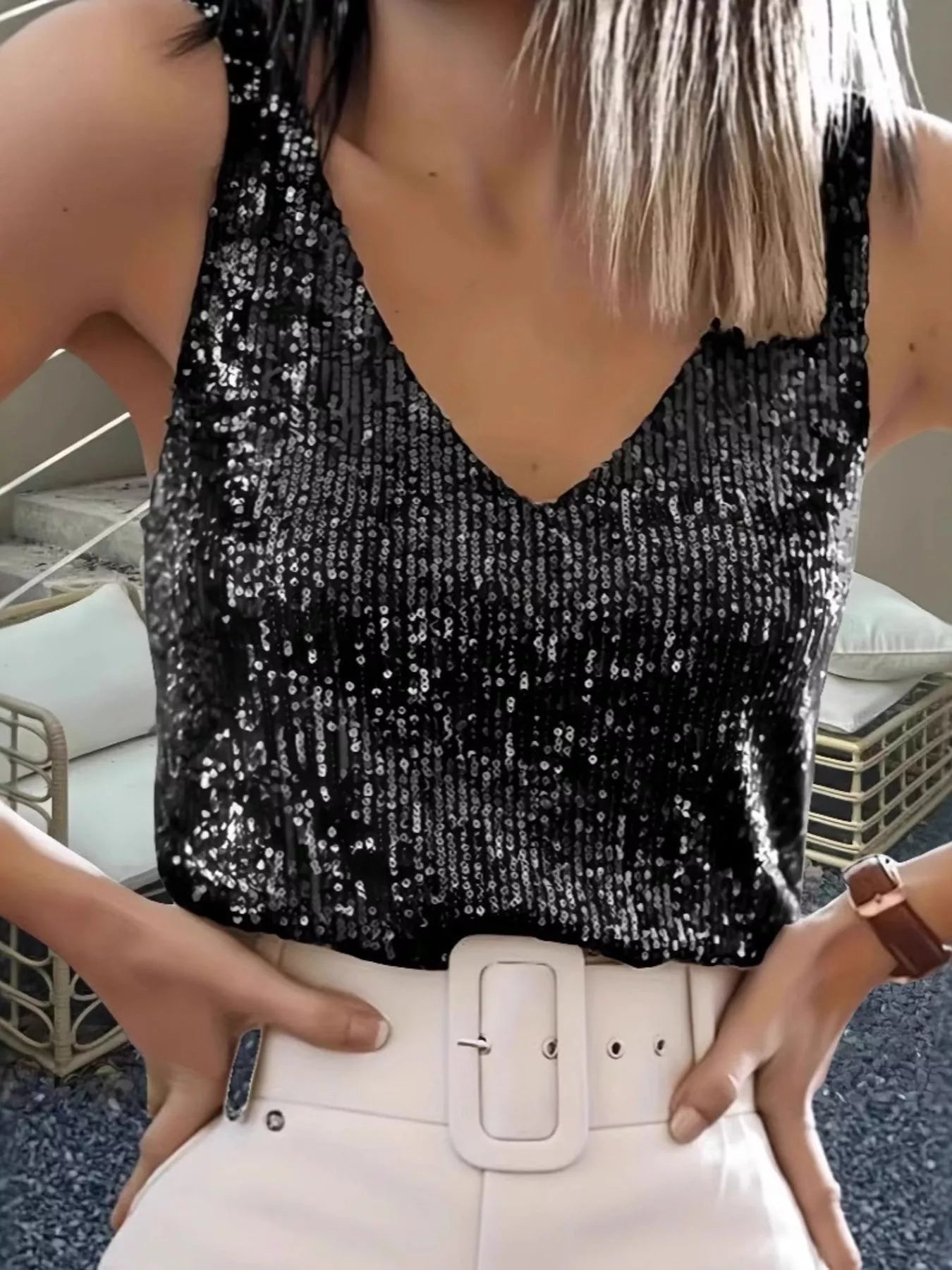 Sequin V-Neck Tank Top - Lara Moda